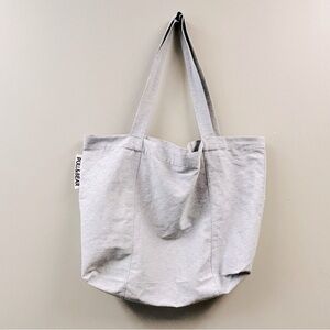 Pull&Bear Black & White Stripe Tote Bag – Minimalist Everyday Carryall